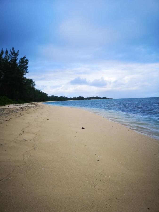 Villa Karel Mauritius Beach House Riambel Экстерьер фото