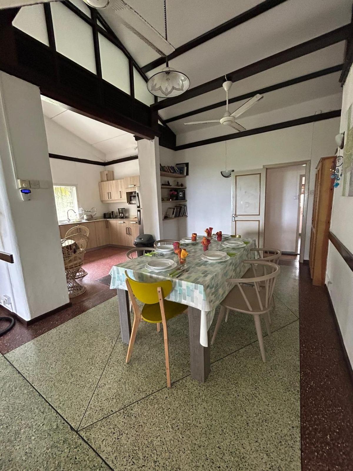 Villa Karel Mauritius Beach House Riambel Экстерьер фото